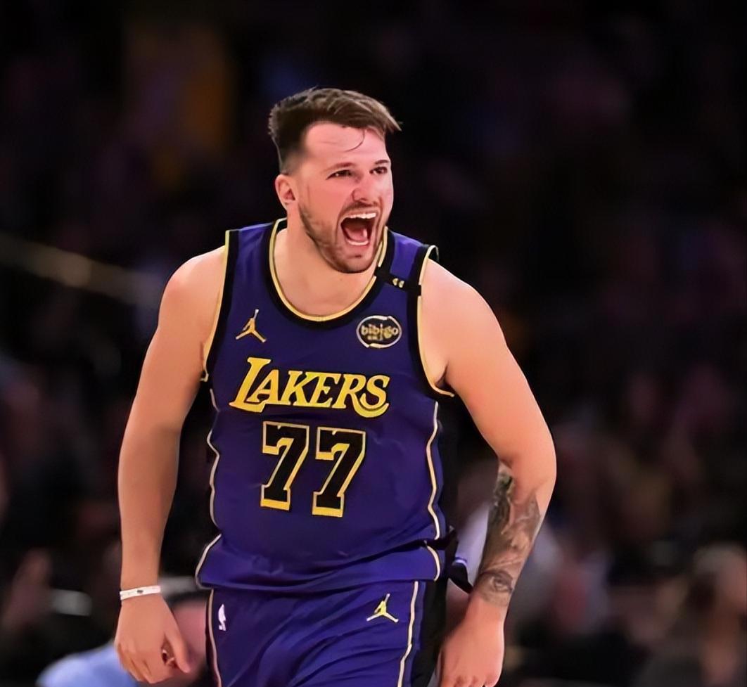 德国主场取胜，实现逆转晋级的简单介绍