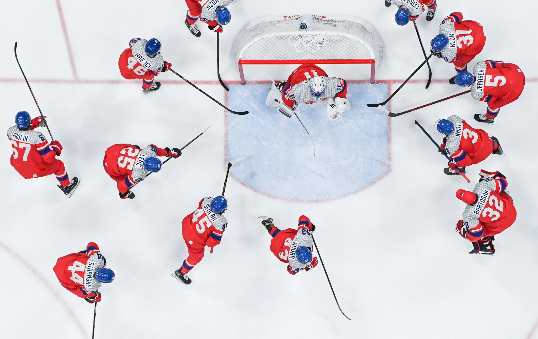 丹麦进军半决赛，胜捷克取得胜利