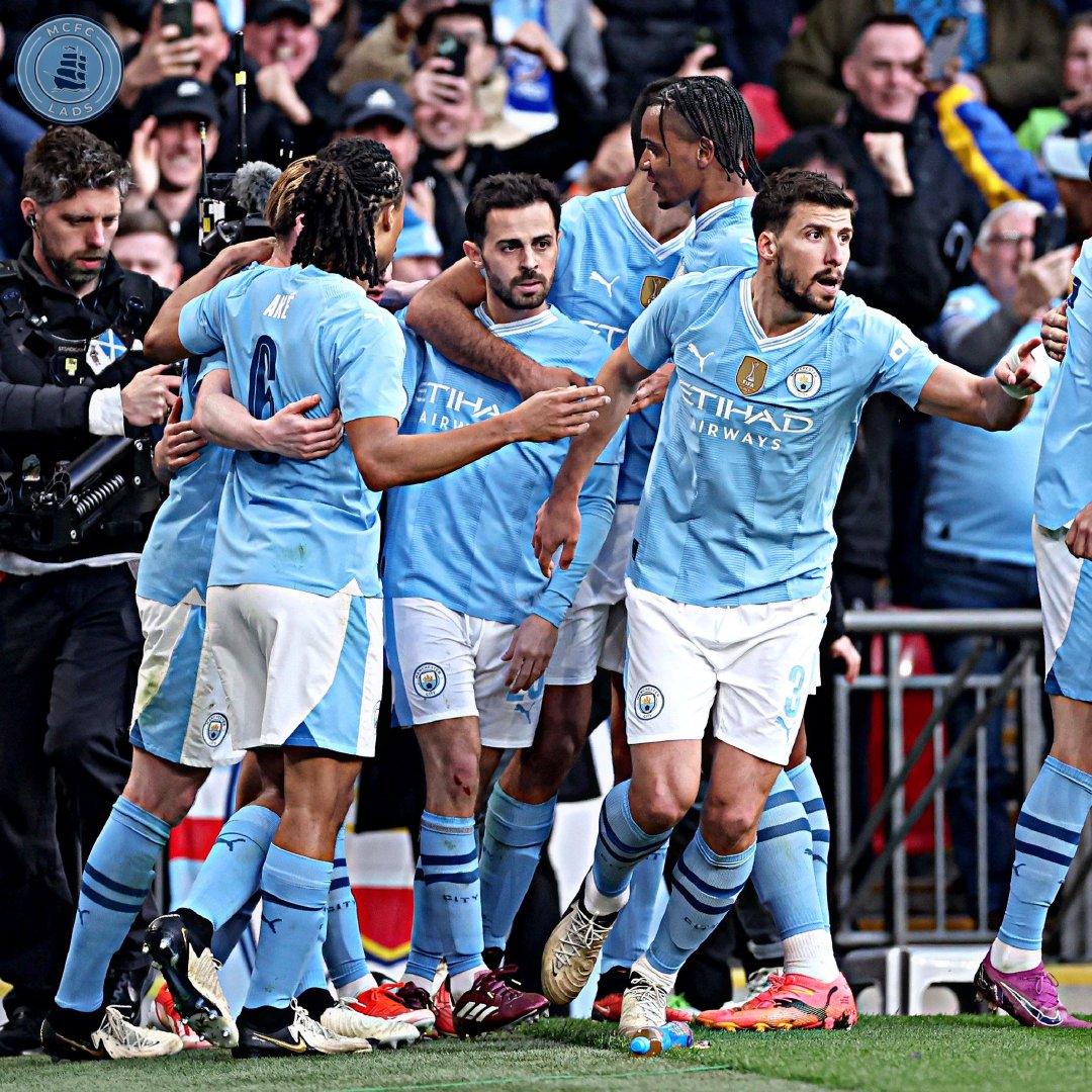 关于曼城近期状态神勇，冲击胜利关键的信息