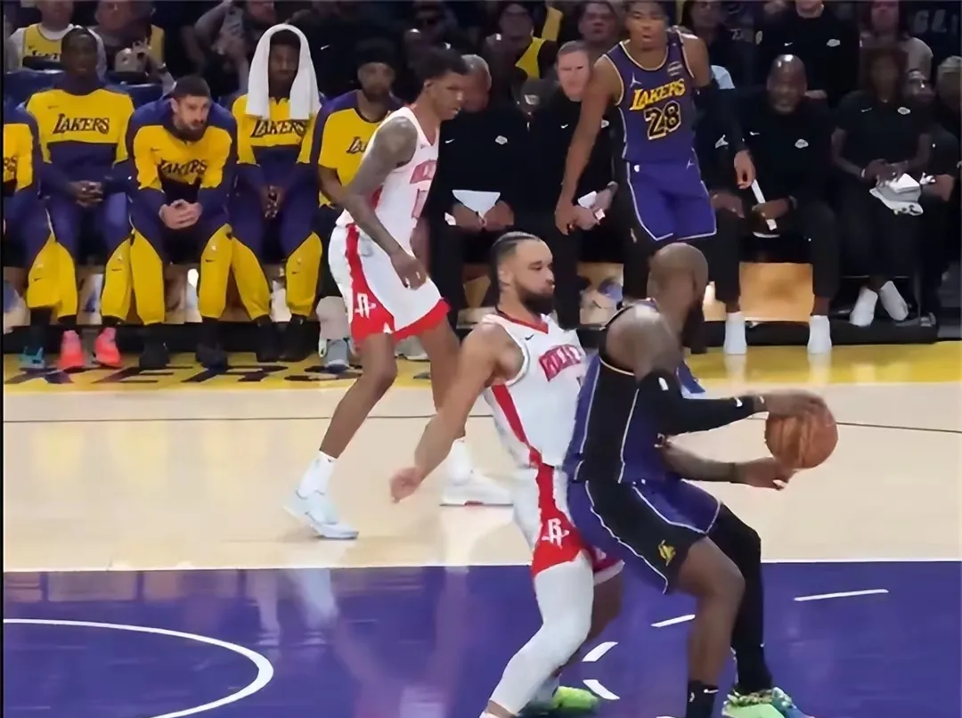 昂熱遭遇连败，客场不敌对手踢出低迷表现的简单介绍