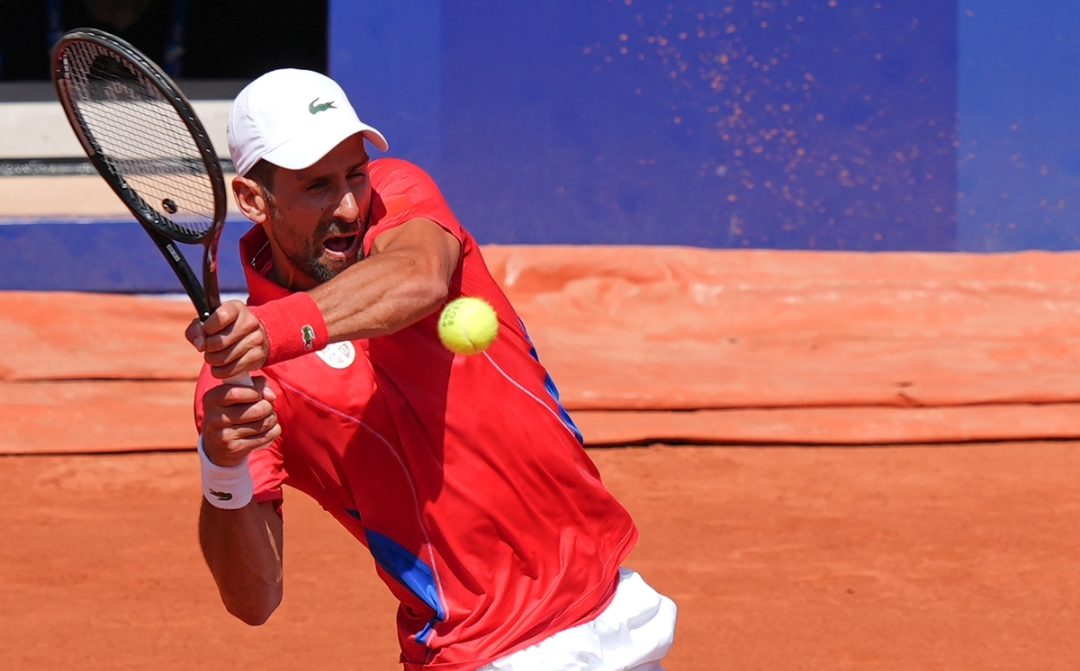 包含戴维斯杯完胜温网，纳达尔高光表现的词条