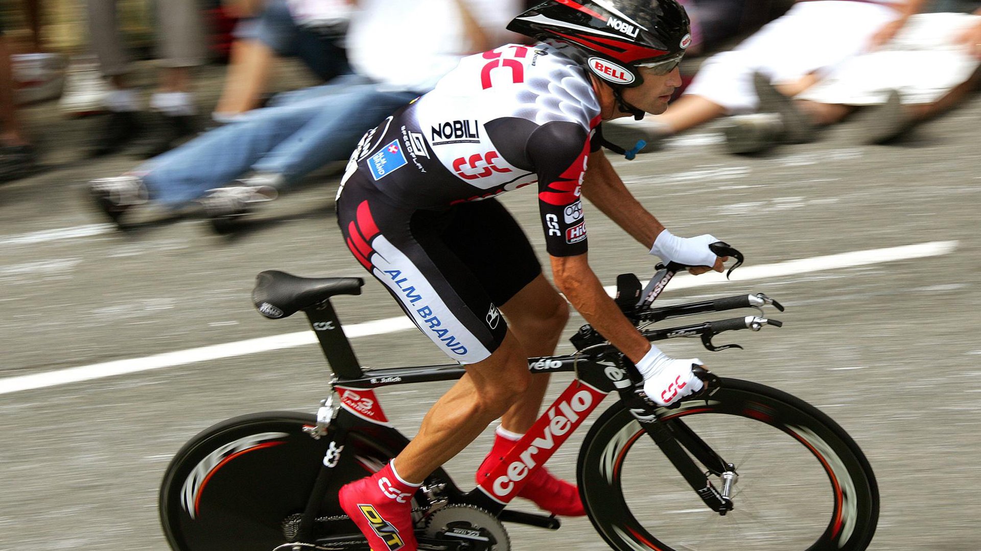 霍勒迪拉满评分背后的铁血之战,热火如何啃下尼克斯这块硬骨头